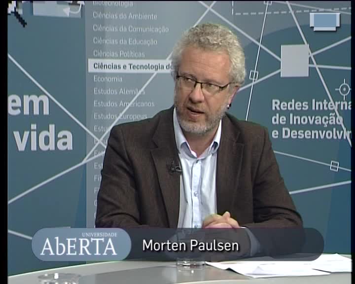  Entrevista a Morten Paulsen, docente de educação online