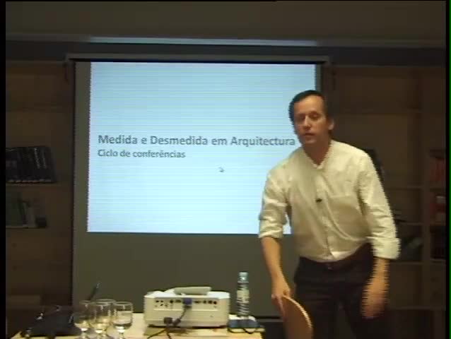 Medida e Desmedida em Arquitectura