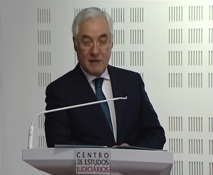 Julgar sob perspetiva de género: entre a igualdade e a constitucionalidade