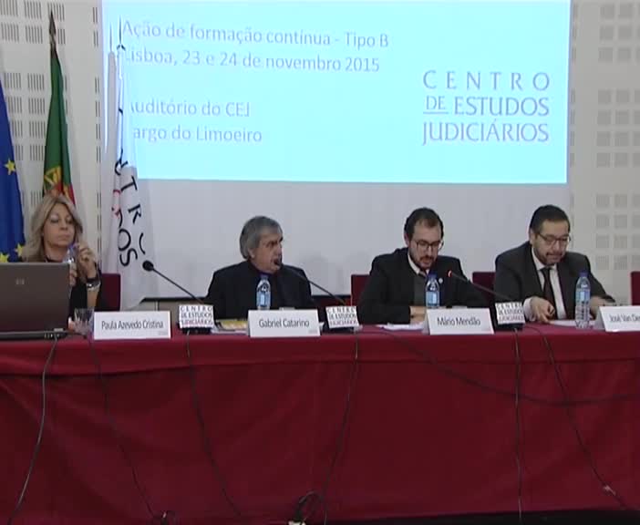 As fronteiras e o direito sem fronteiras: migrações, estrangeiros e globalização