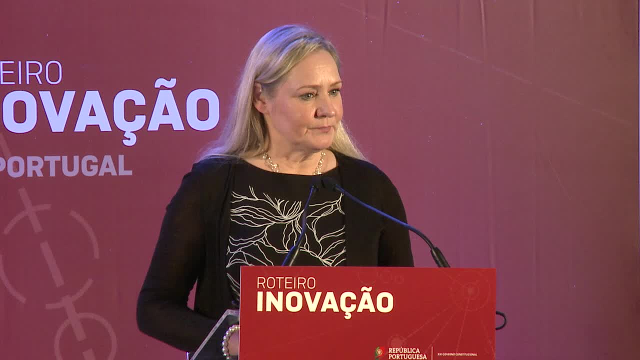 Intervenção de Ritta Rissanen e Assinatura de Protocolo