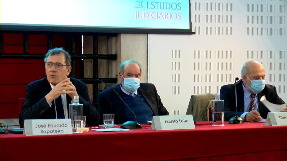  A Justiça Poética - Homenagem a António Osório de Castro