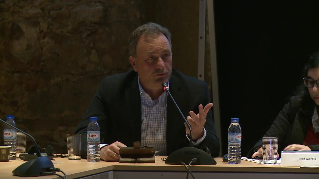 Round Table - discussion on contributions from and actions by stakeholders