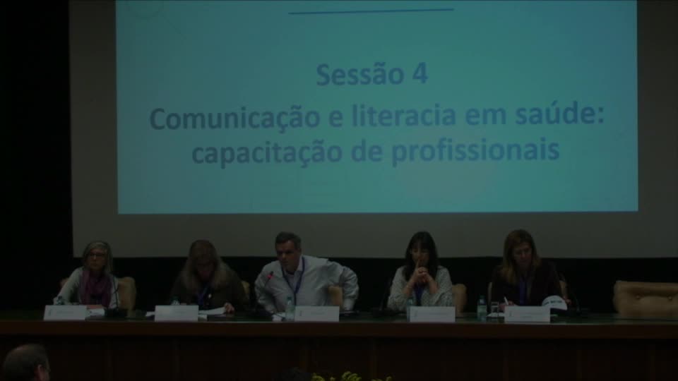 Comunicação e literacia em saúde: capacitação de profissionais