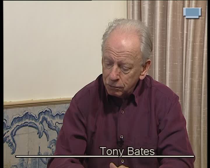  Entrevista a Tony Bates